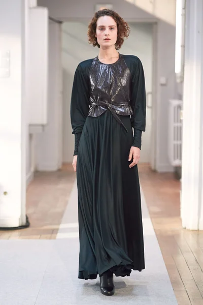 Look 42